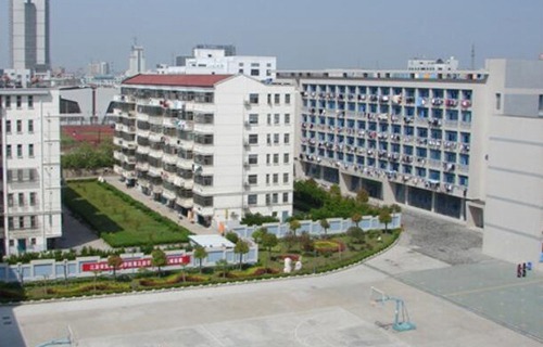 江蘇鹽城技師學(xué)院