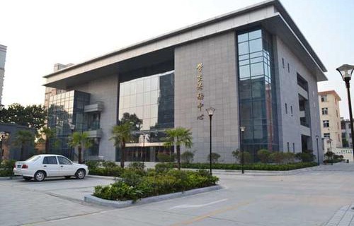 徐州機(jī)電技師學(xué)院