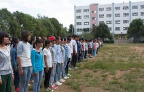 龍陵縣職業(yè)高級中學