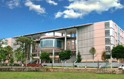 華寧縣寧州鎮(zhèn)職業(yè)技術(shù)學(xué)校