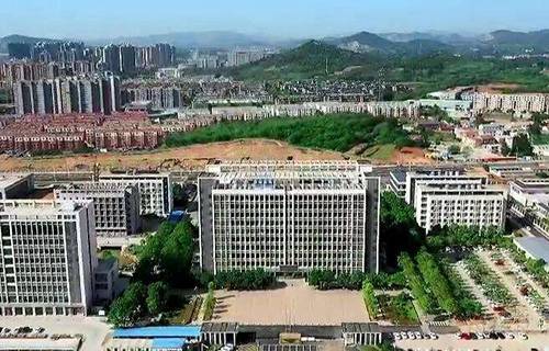 江蘇銅山中等專業(yè)學(xué)校