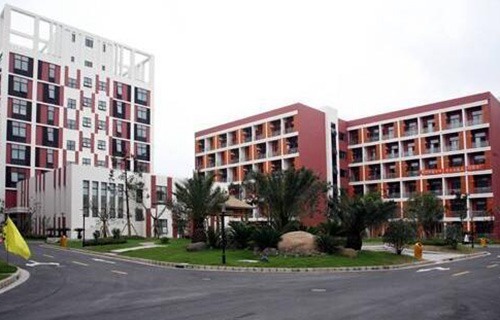 玉溪紅塔區(qū)農(nóng)業(yè)機(jī)械化技術(shù)學(xué)校