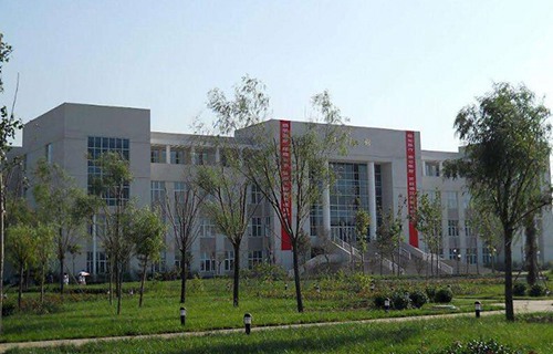 思茅財經(jīng)學(xué)校