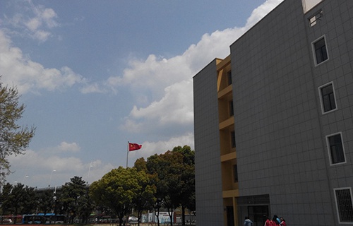 江蘇新聞出版學(xué)校