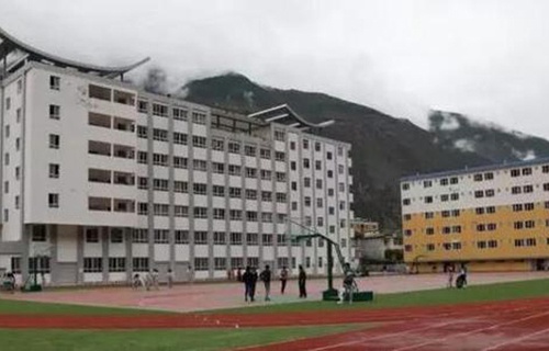 楚雄衛(wèi)生學(xué)校