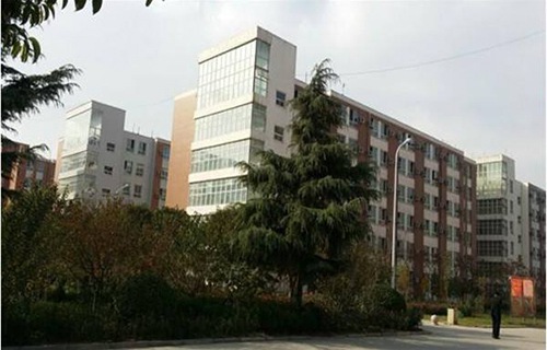 江蘇建湖中等專業(yè)學(xué)校