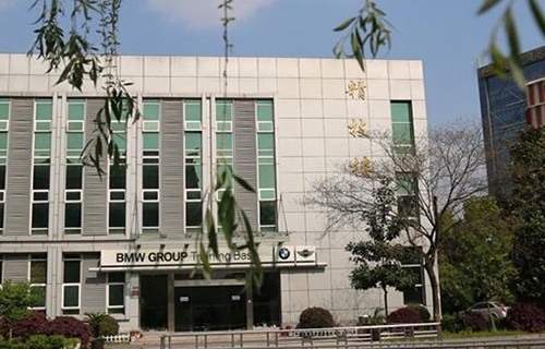 南京金陵高等職業(yè)技術(shù)學(xué)校