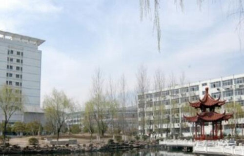 瀘西縣農(nóng)業(yè)機械化技術學校