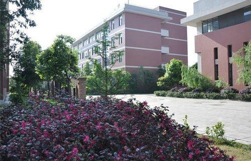 河口瑤族自治縣職業(yè)高級中學(xué)