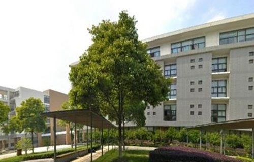 彌勒縣農(nóng)村機械化技術(shù)學(xué)校