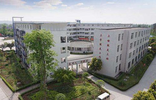 石屏縣農(nóng)業(yè)機械化技術(shù)學校