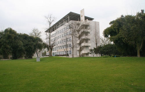 云南省電力技工學校