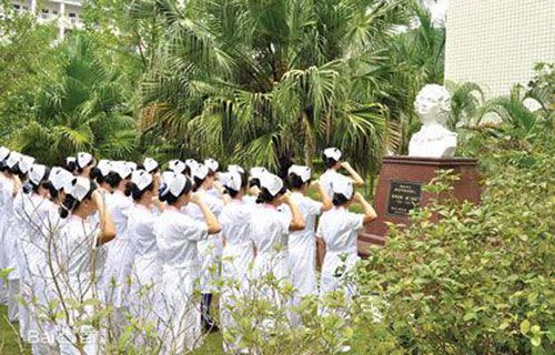 紅河哈尼族彝族自治州衛(wèi)生學(xué)校