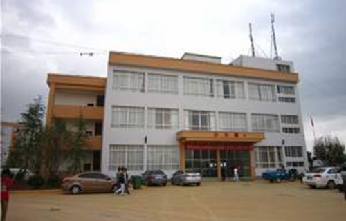 云南文山州財貿(mào)學校　