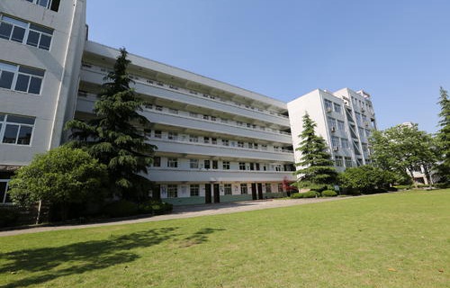 西盟佤族自治縣農(nóng)職業(yè)中學(xué)