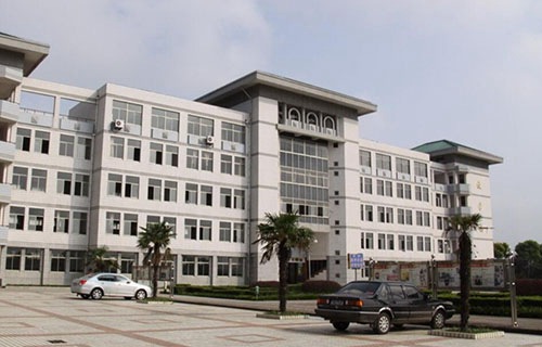江蘇東臺中等專業(yè)學(xué)校