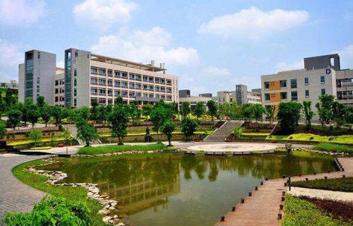 沾益縣農(nóng)機(jī)化技術(shù)職業(yè)學(xué)校