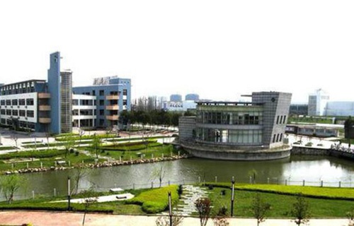 昆山登云科技職業(yè)學(xué)院