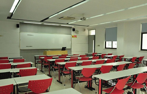 蘇州百年職業(yè)學院