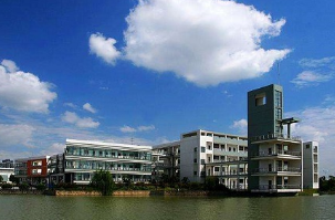 貴陽白云職業(yè)技術(shù)學(xué)校