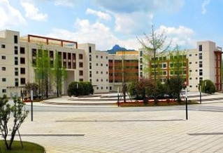 貴州商貿(mào)學(xué)校