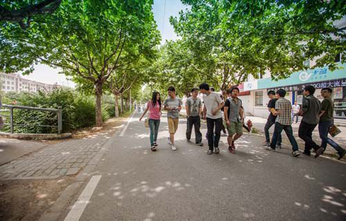 揚州市旅游學校