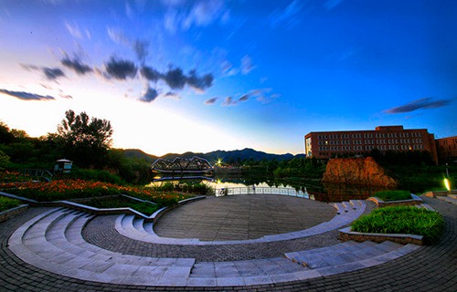 揚州建筑職工中等專業(yè)學(xué)校