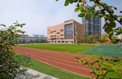 新平縣職業(yè)高級中學(xué)