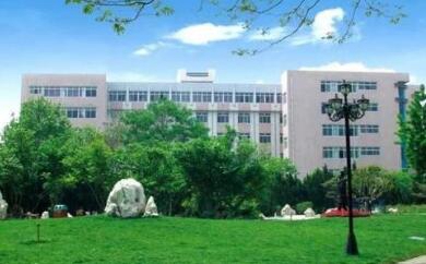 云南輕工業(yè)學(xué)校