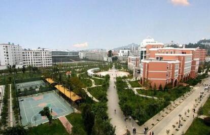 云南財(cái)經(jīng)學(xué)校