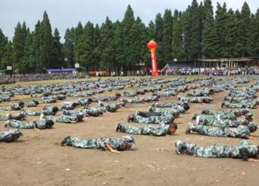 昆明市臺湘科技學(xué)校