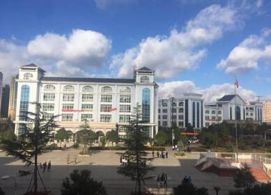 會澤職業(yè)技術學校