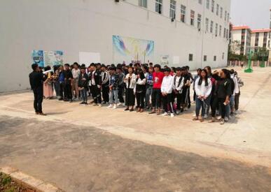 云南耀興卓越技工學(xué)校