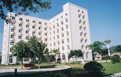 保山市中專技工學(xué)校