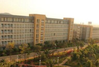 云南交通技師學(xué)校