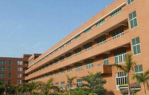 尋甸縣職業(yè)高級中學(xué)