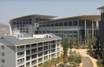 昆明市體育學校