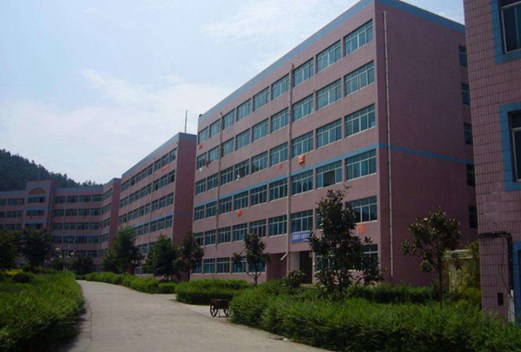 閩東衛(wèi)生學校