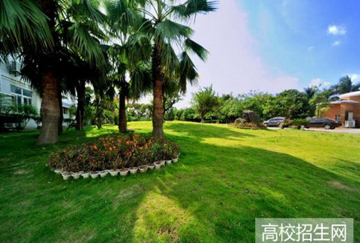 泉州經(jīng)貿(mào)職業(yè)技術(shù)學(xué)院