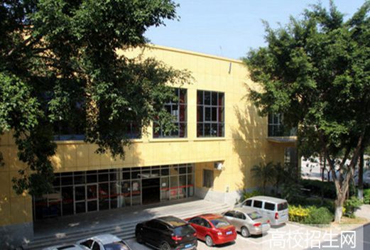 泉州經(jīng)貿(mào)職業(yè)技術(shù)學(xué)院