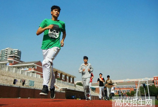 正德職業(yè)技術(shù)學(xué)院