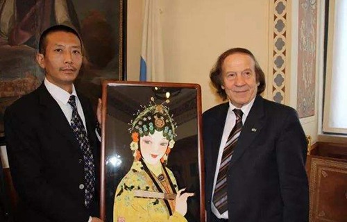 長治黃河工藝美術(shù)學(xué)校