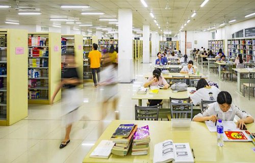 江西外語(yǔ)外貿(mào)職業(yè)學(xué)院