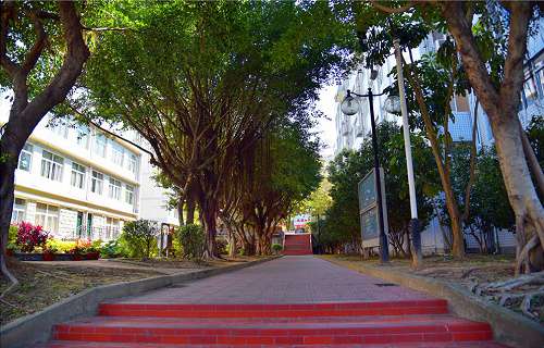 福建經(jīng)濟(jì)學(xué)校