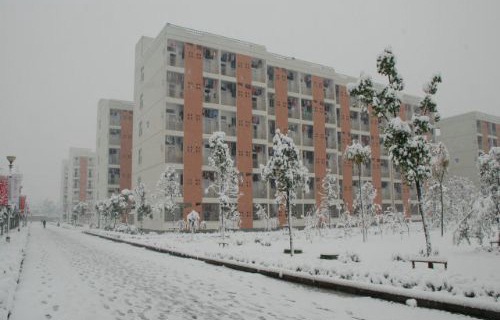 撫順礦務(wù)局衛(wèi)生學(xué)校