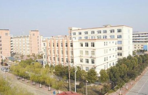 衡水卓越職業(yè)高級(jí)中學(xué)