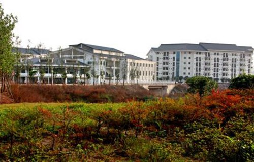 阜新農(nóng)業(yè)學(xué)校