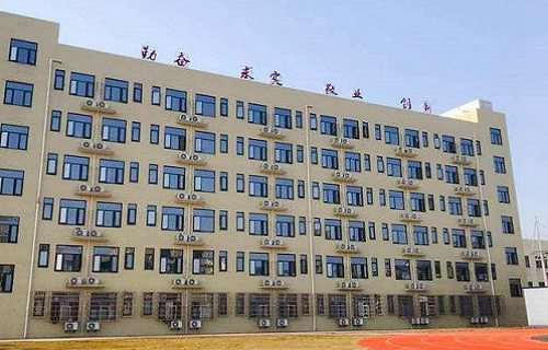 泉州經(jīng)貿(mào)職業(yè)中專(zhuān)學(xué)校