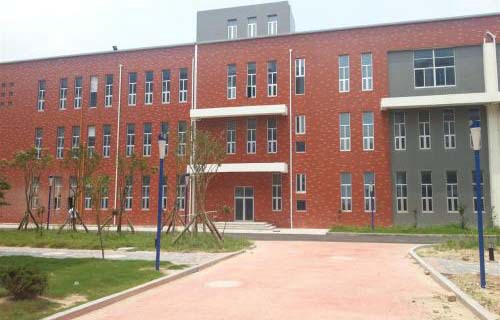 調兵山市職教中心