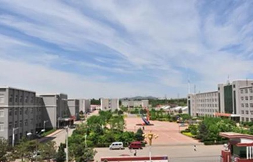 建平縣職教中心